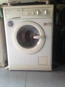 Dịch Vụ: Sửa máy giặt Electrolux không giặt, Uy Tín, Sửa Chữa Bảo Dưỡng Thay Thế Linh Kiện Chính Hãng, Chuyên nghiệp giá rẻ tại hà nội.